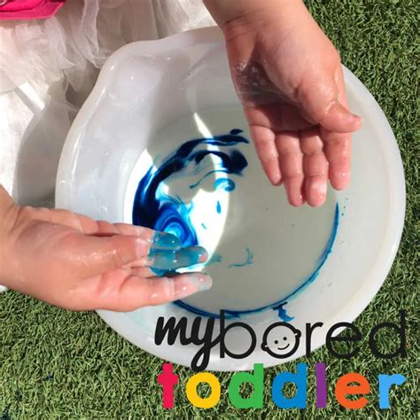 oobleck colour gradient messy play  toddlers  bored toddler
