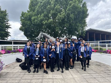 Harris Academy Peckham on Twitter: "Year 10 girls visit Epsom Derby ...