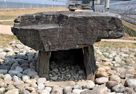 Dolmen | archaeology | Britannica.com