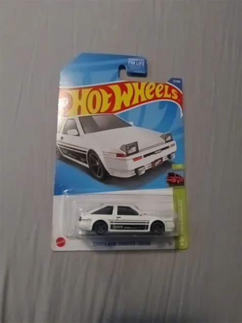 HOT WHEELS TOYOTA AE86 Sprinter Trueno White 17 17 250 2022 HW