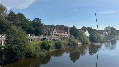 Work Starts On New 6 2m Flood Defences For Bewdley BBC News