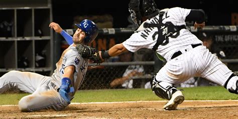 White Sox Turn Game Ending Double Play On Kc