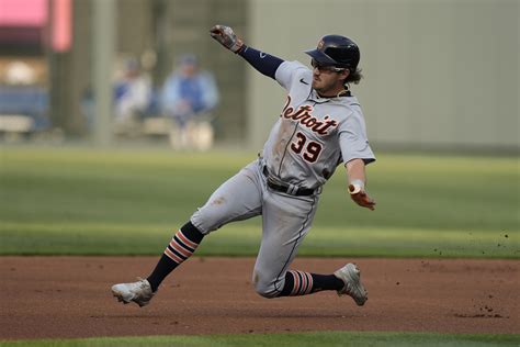 Zach McKinstry Prop Bets Vs Twins 6 17 2023