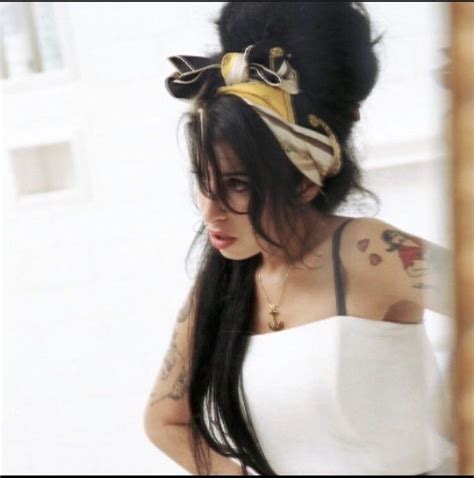 Wheres My Moral Parallel Of Amy Winehouse NUDE CelebrityNakeds