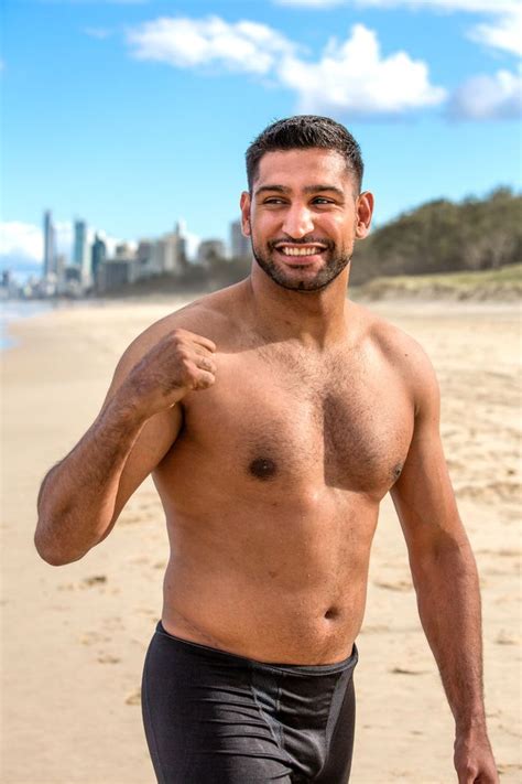 Amir Khan Shows Off Drastic Weight Loss With Topless Photo After