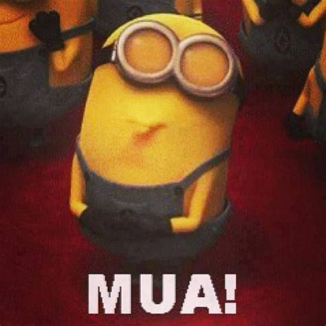 Minions Papoy Muah Kiss Minios Everywere Pinterest Minions