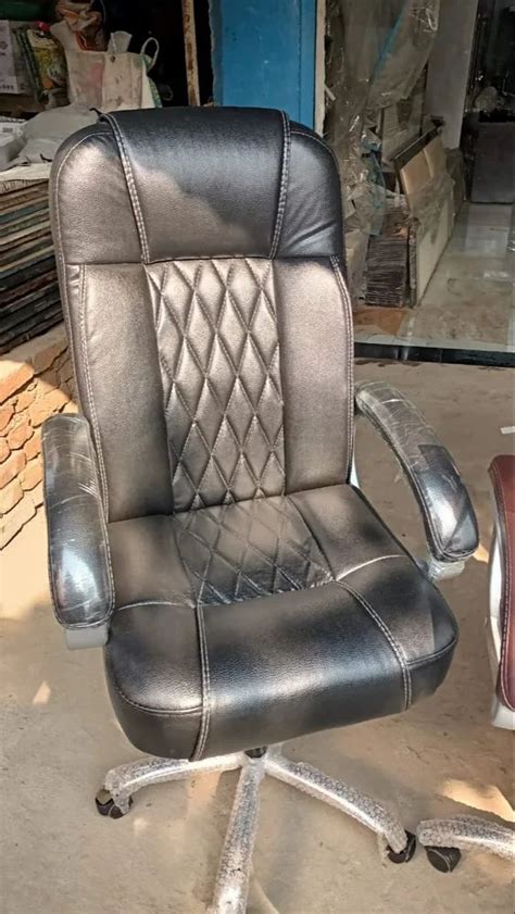 Rexine High Back Leather Office Boss Chair At Rs 7500 In Lucknow ID