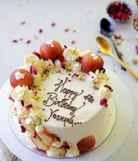 Top 5 Spectacular Gulab Jamun Cake Designs and How to Make them Tasty