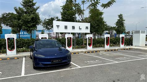 Tesla S Largest Ev Station In Southeast Asia Is Located In Malaysia