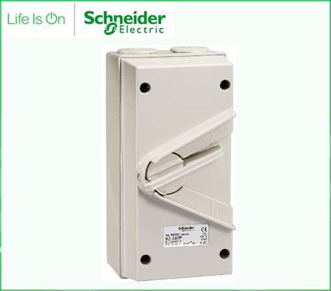 Schneider Kavacha Wht A V Ip Surface Mount Triple Pole