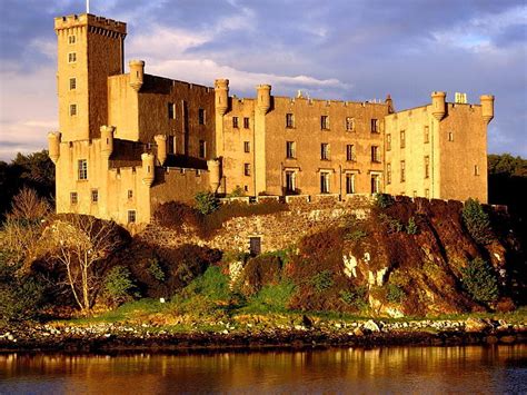 HD wallpaper: brown castle, dunvegan castle, isle of skye, scotland ...