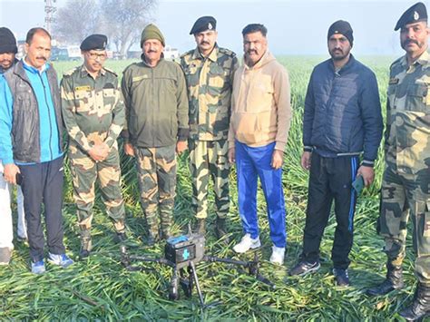 Bsf Recovers Pak Drone In Punjabs Tarn Taran Headlines