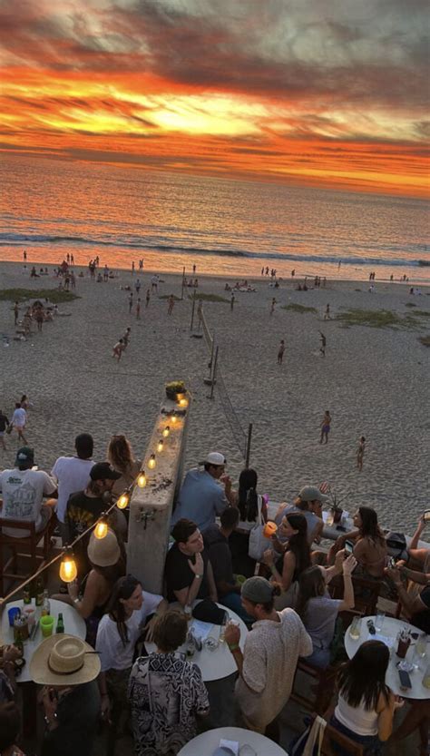 Puerto Escondido Nightlife & Party Guide - 2025