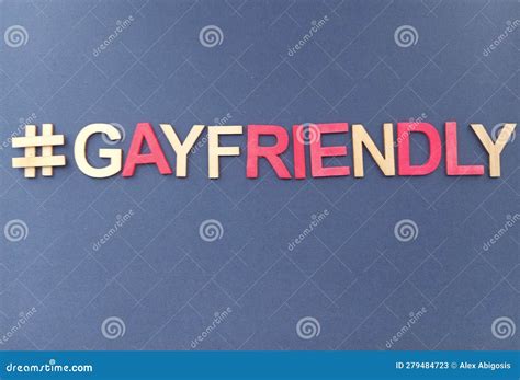 Señal Gay Friendly Para Celebrar El Mes Del Orgullo Gay En Junio Imagen