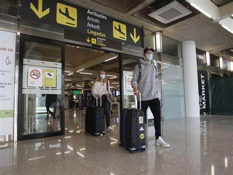 Los Aeropuertos De Balears Registran Vuelos Este S Bado Seg N Aena