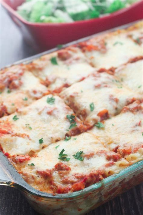 Simple Turkey Lasagna Recipe I Heart Recipes Recipe Turkey Lasagna Lasagna Recipe Ground