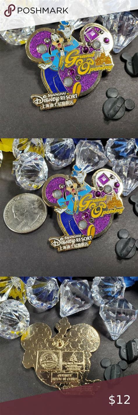 Disney Parks Grand Opening Shanghai Resort Goofy Purple Bling Pin