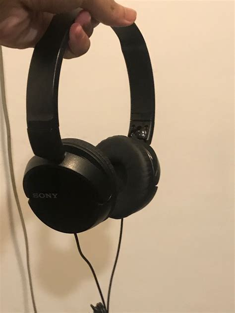 Sony headset with mic, Audio, Headphones & Headsets on Carousell