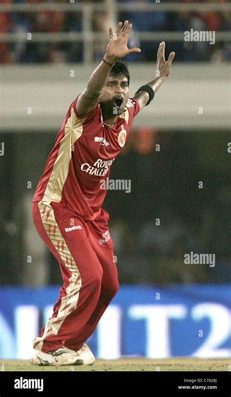 vinay kumar cricket  res stock photography  images alamy