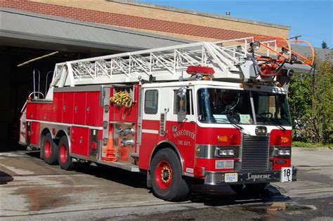 Fire Engines Photos Vancouver Fire Rescue Service Ladder 18 Old