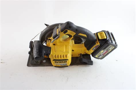 Dewalt Cordless Circular Saw Property Room