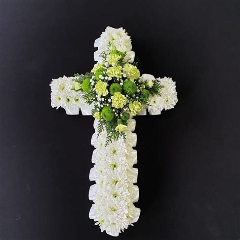 Funeral Cross 2 Aberdeen Funeral Flowers