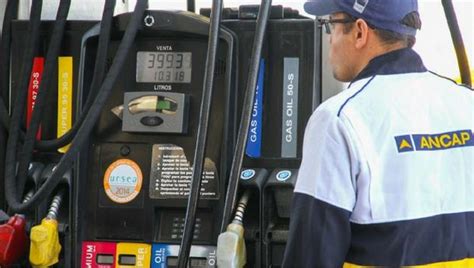 Aumentaron las naftas cuánto cuesta llenar el tanque de un auto chico