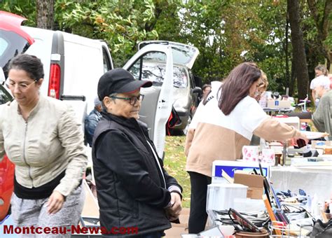 Gourdon Vide Grenier Du Comit Des F Tes Montceau News L