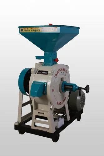 Standard Motor Power 3 HP Semi Automatic Open Type Flour Mill 9 Ton