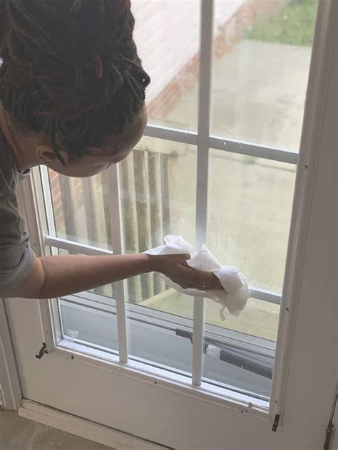 How To Apply Frosted Window Film In Under 30 Minutes Frosted Glass