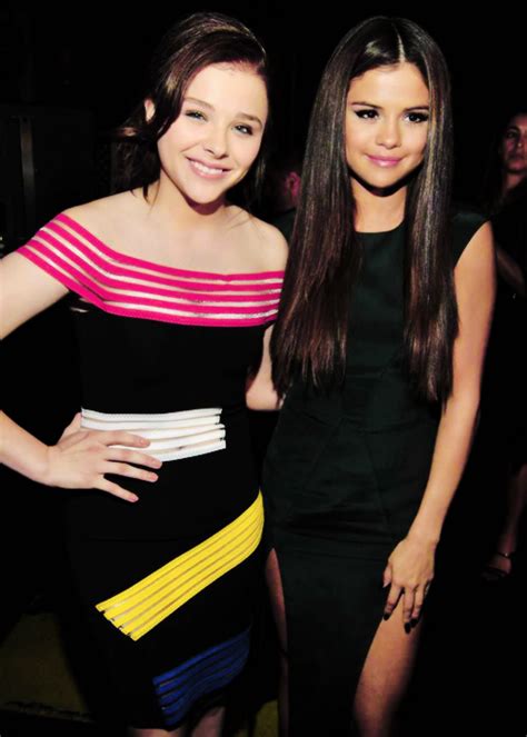 Chloe And Selena Chloe Grace Chloe Grace Moretz Chloe Moretz