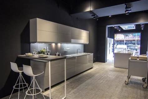 Nuevo Showroom Para Ver Y Para Probar Las Cocinas De Santos En Barcelona