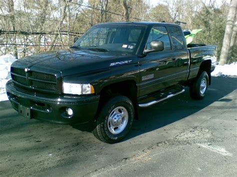 2000 Dodge Ram Pickup 2500 Information And Photos Momentcar