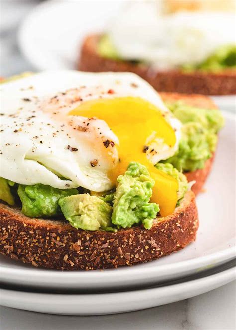 EASY Avocado Toast with Egg - I Heart Naptime