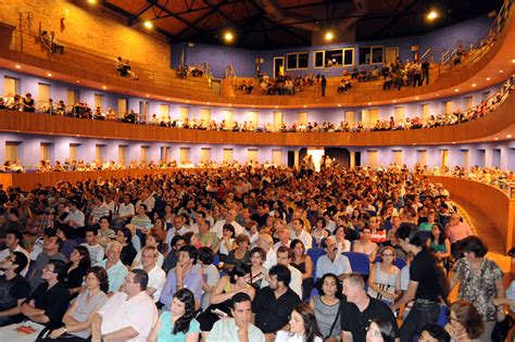 Palmas Para O Artista Teatro Na Sala De Aula