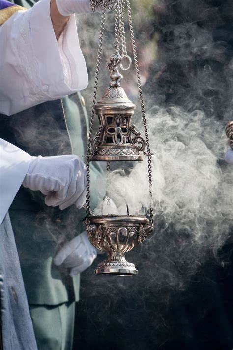 Vive Semana Santa De Sevilla Desde Nuestro Hotel En Triana Fotos