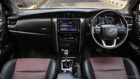 Fortuner Dashboard Image, Fortuner Photos in India - CarWale