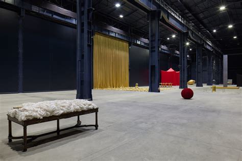 Pirelli Hangar Bicocca Dedica Una Mostra A James Lee Byars Juliet Art