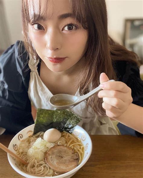 Yuuki Mimuraさんのインスタグラム写真 Yuuki Mimurainstagram「🍜🤍“ みんなはお昼食べたぁ？ 阿夫利の