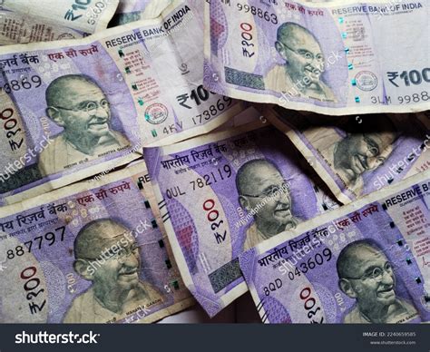 4,997 Hundred Rupees Note Indian Images, Stock Photos & Vectors ...