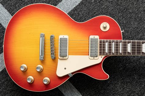 Gibson Les Paul Deluxe 70s Cherry Sunburst Electric Guitars From