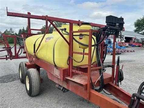 Used Hardi Navigator 800 Sprayer Pull Type Agdealer