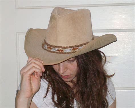 Vintage Larry Mahan Tan Cowboy Hat Suede 7 by LucillesAttic