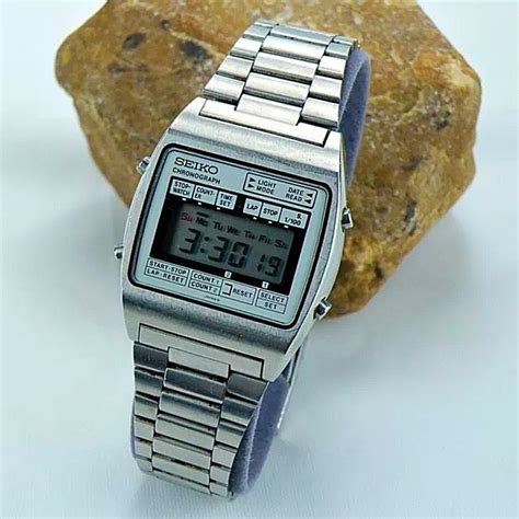 Vintage 70 S Seiko M929 4000 Digital LCD Watch Vintage Watches Retro