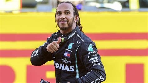 Lewis Hamilton Wygra Gp Toskanii Emocjonuj Cy Wy Cig W Mugello