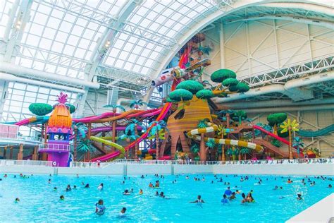 6 Best Indoor Water Parks in New York