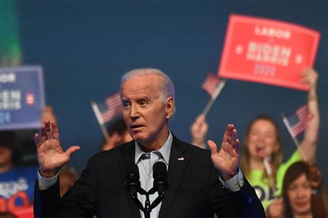 What Biden Could Still Learn From Incumbent Presidents Who Decided Not