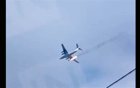 Video Avión de transporte militar ruso se estrella con 15 personas a