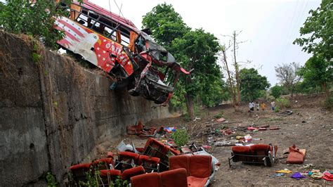 India Sees One Road Accident Related Death Every Four Minutes The Quint