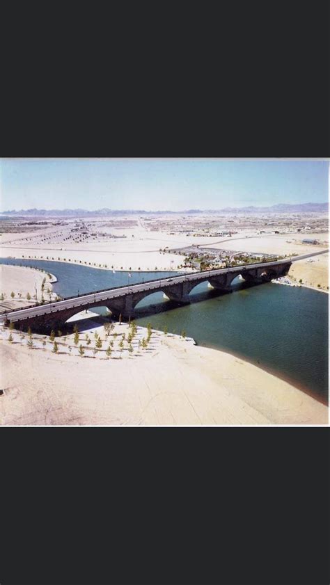 Old picture of the London Bridge LHC AZ : r/lakehavasucity